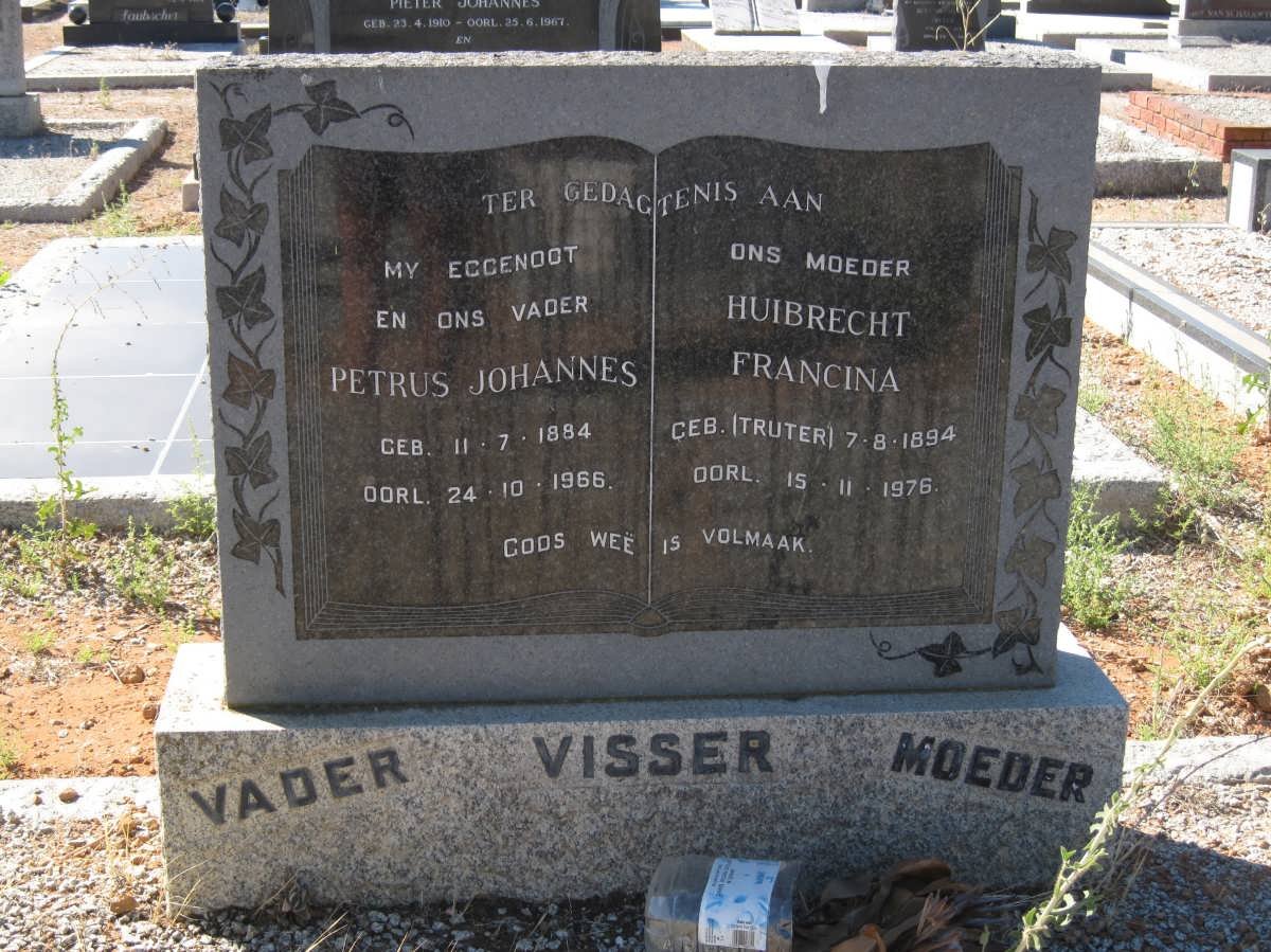 VISSER Petrus Johannes 1884-1966 &amp; Huibrecht Francina TRUTER 1894-1976
