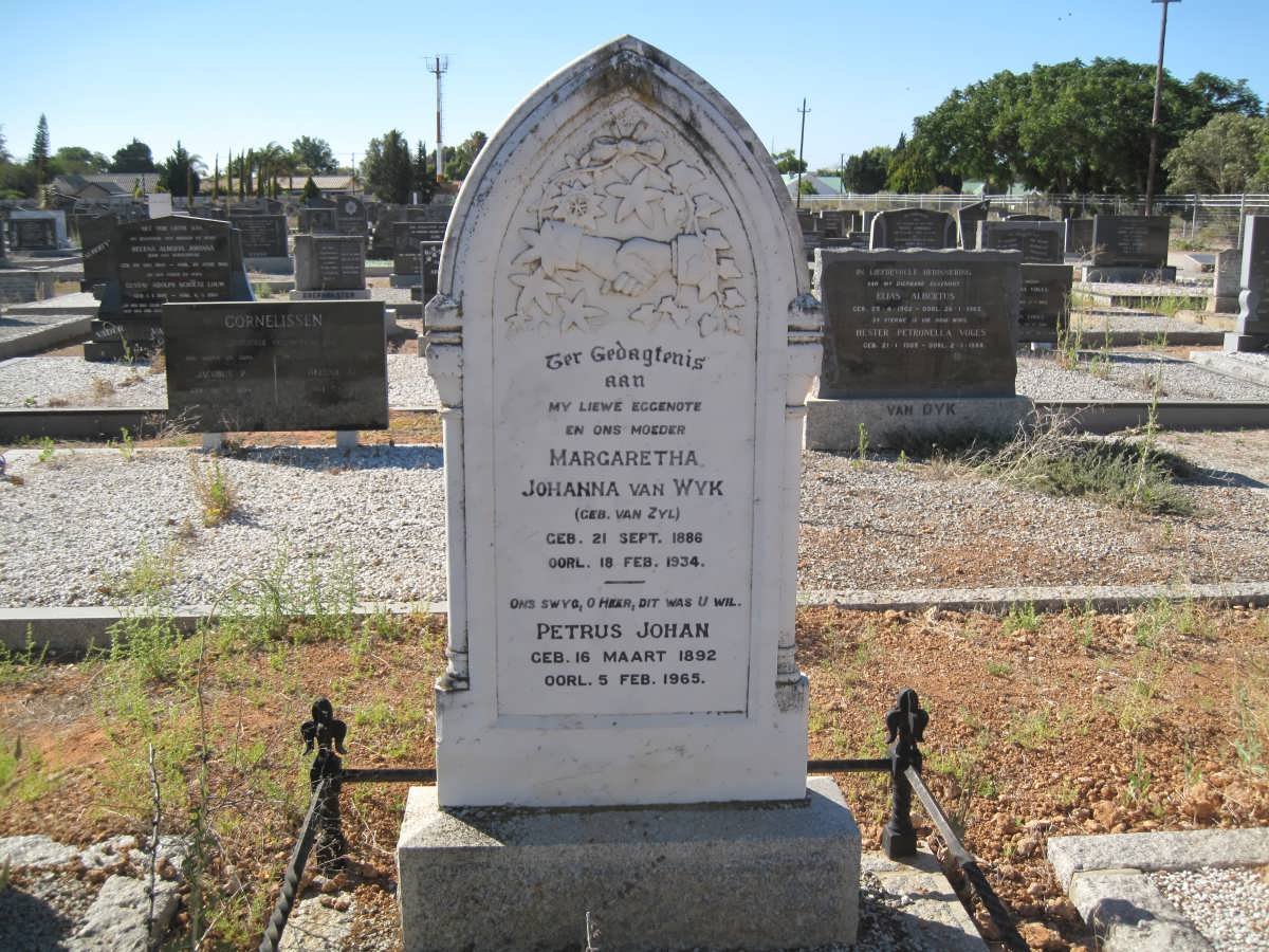 WYK Petrus Johan, van 1892-1965 &amp; Margaretha Johanna VAN ZYL 1886-1934