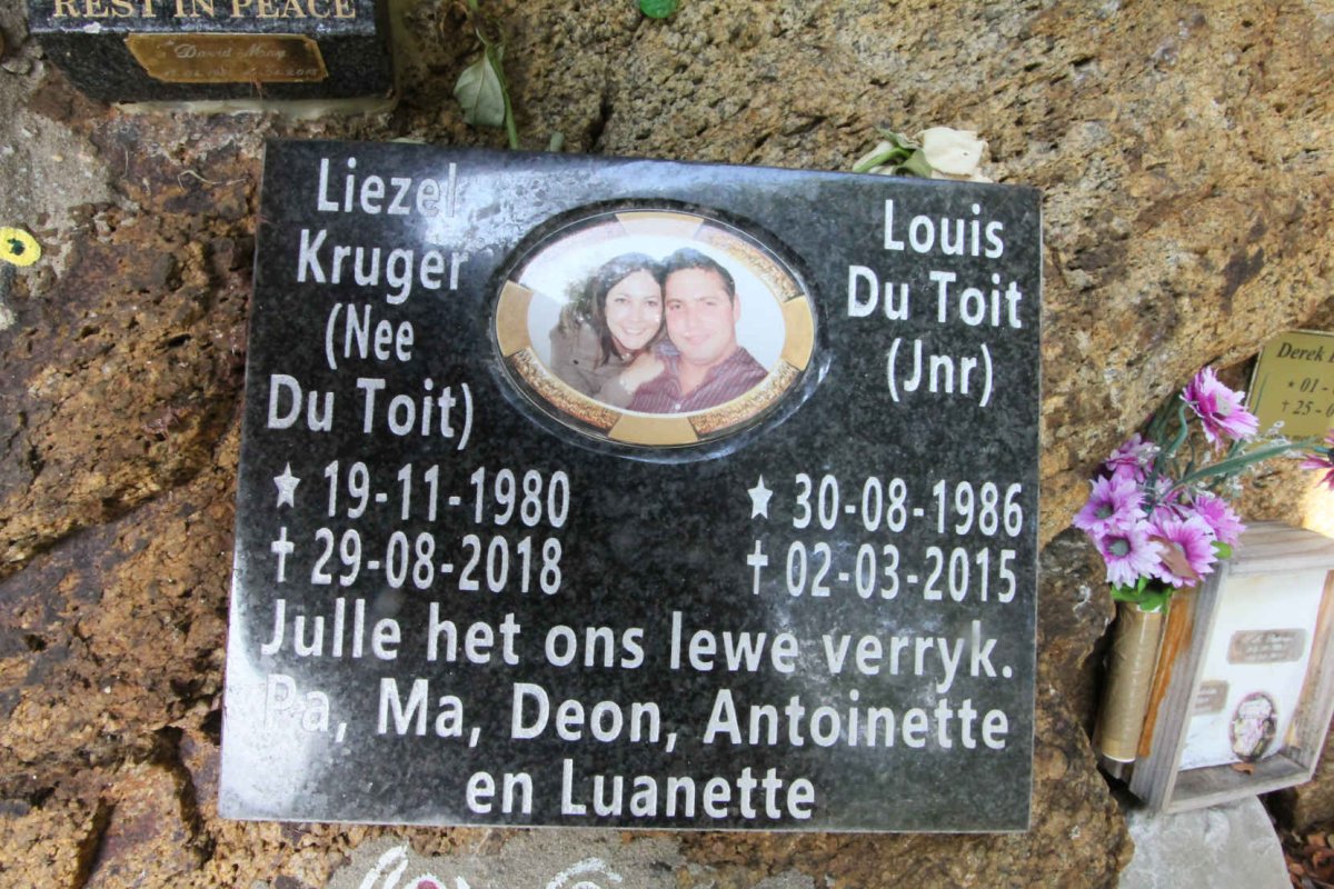 KRUGER Liezel nee DU TOIT 1980-2018 :: DU TOIT Louis 1986-2015