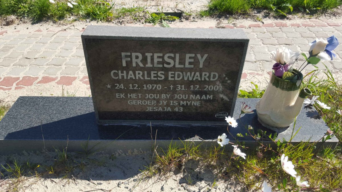 FRIESLEY Charles Edward 1970-2001