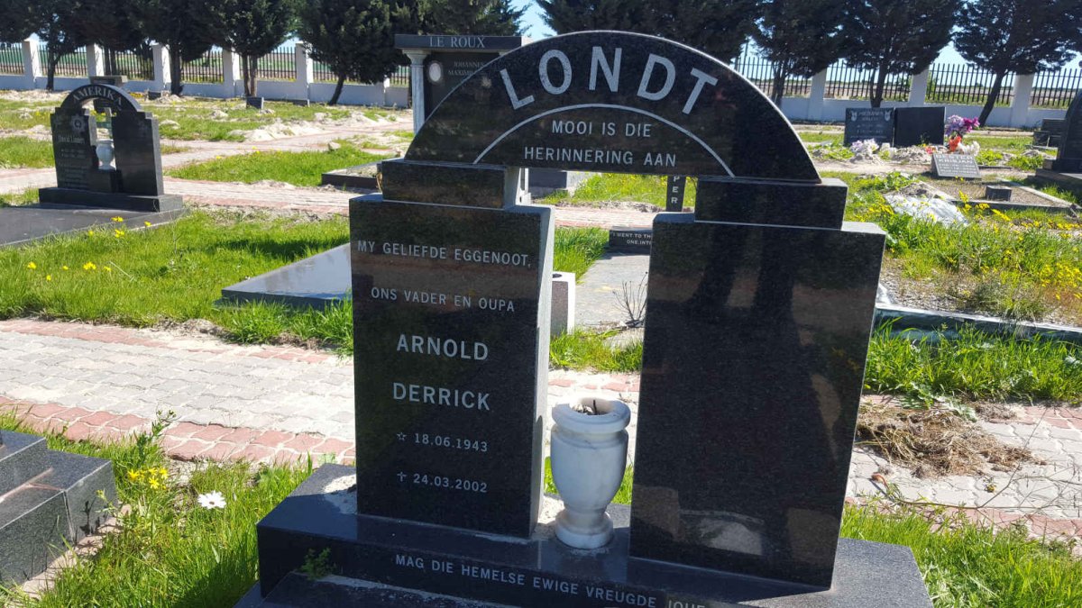 LONDT Arnold Derrick 1943-2002