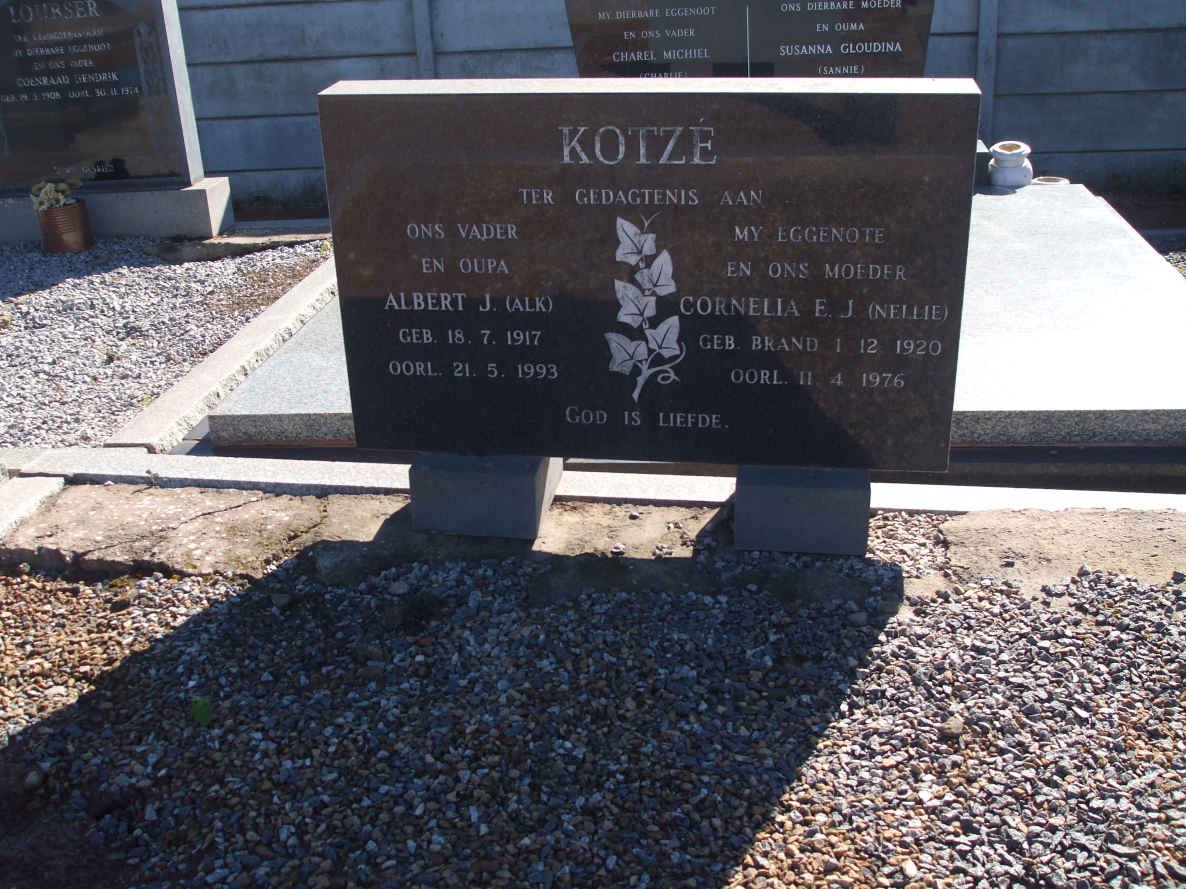KOTZE Albert J. 1917-1993 &amp; Cornelia E.J. BRAND 1920-1976