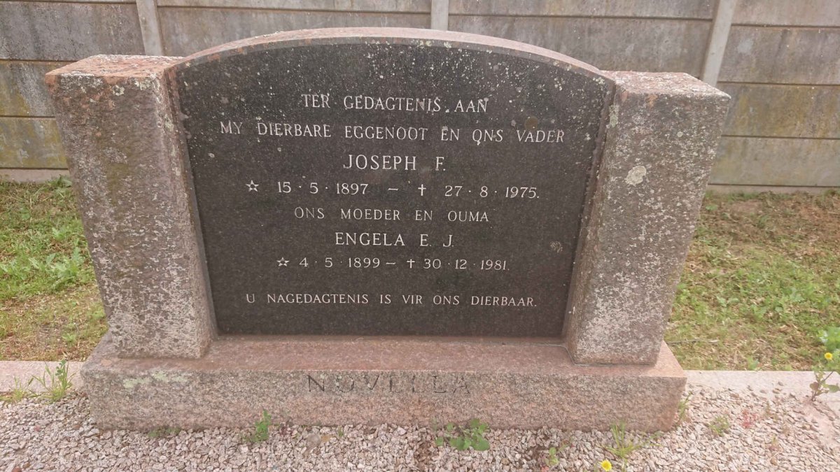 NOVELLA Joseph F. 1897-1975 &amp; Engela E.J. 1899-1981