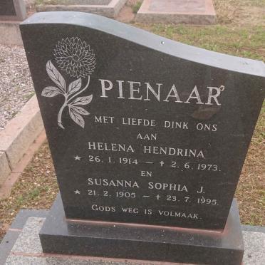 PIENAAR Susanna Sophia J. 1905-1995 :: PIENAAR Helena Hendrina 1914-1923
