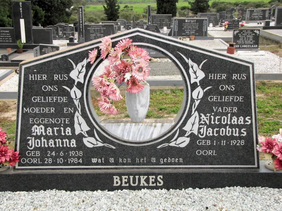 BEUKES Nicolaas Jacobus 1928- &amp; Maria Johanna 1938-1984