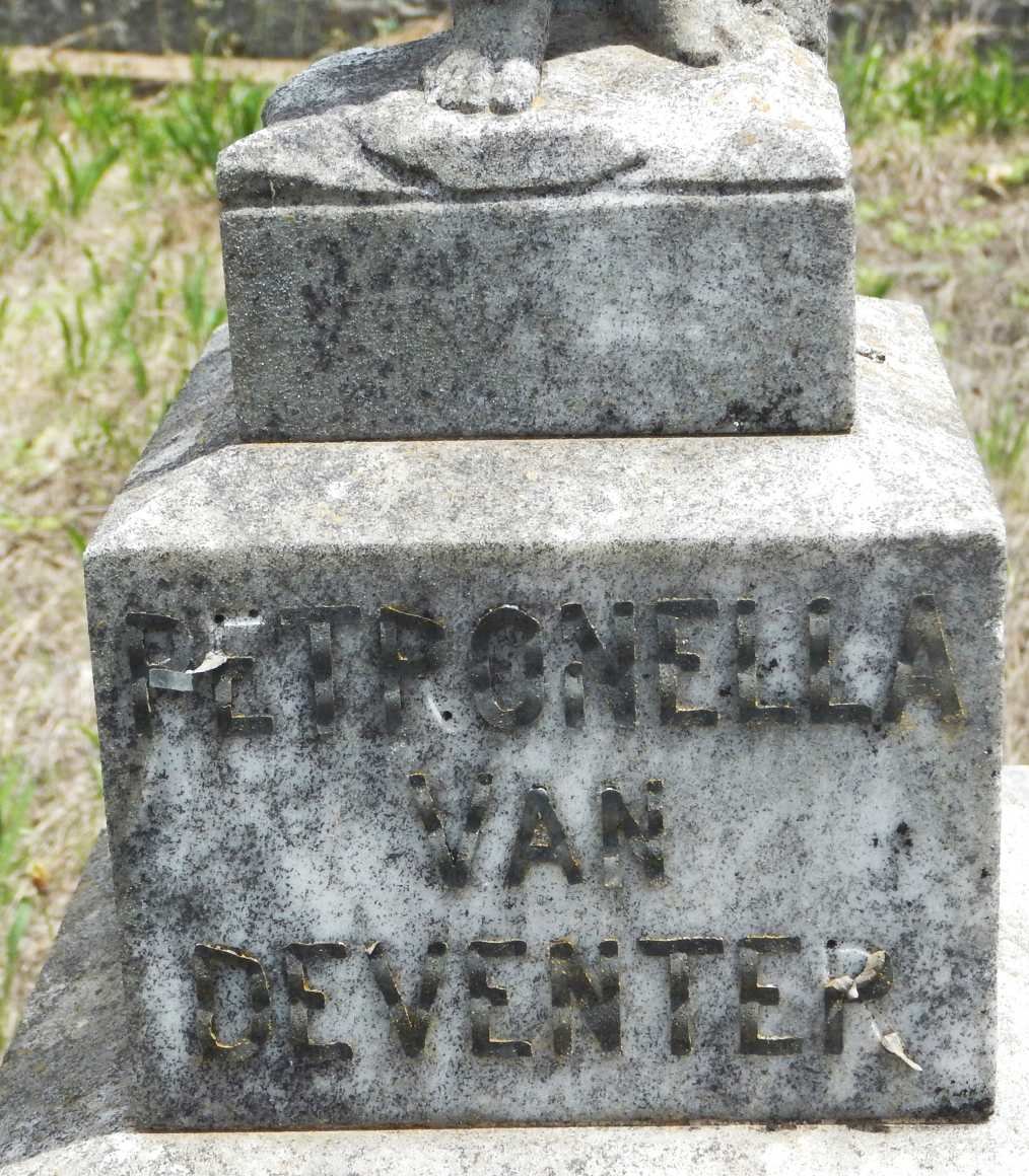 DEVENTER Petronella, van