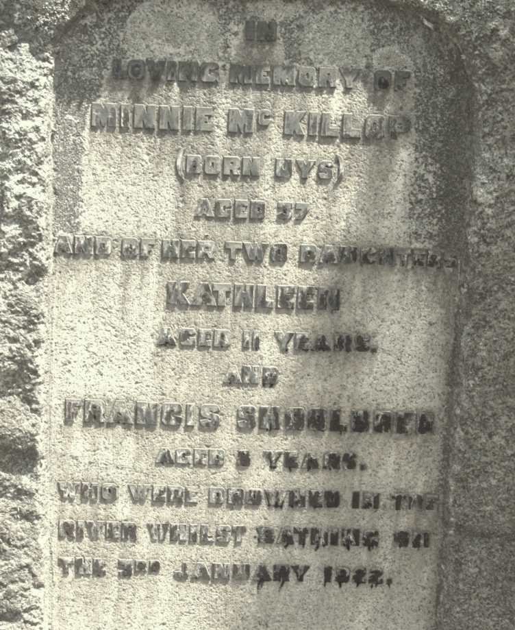 McKILLOP Minnie nee UYS -1922 :: McKILLOP Kathleen -1922 :: McKILLOP Francis Shoolbred -1922