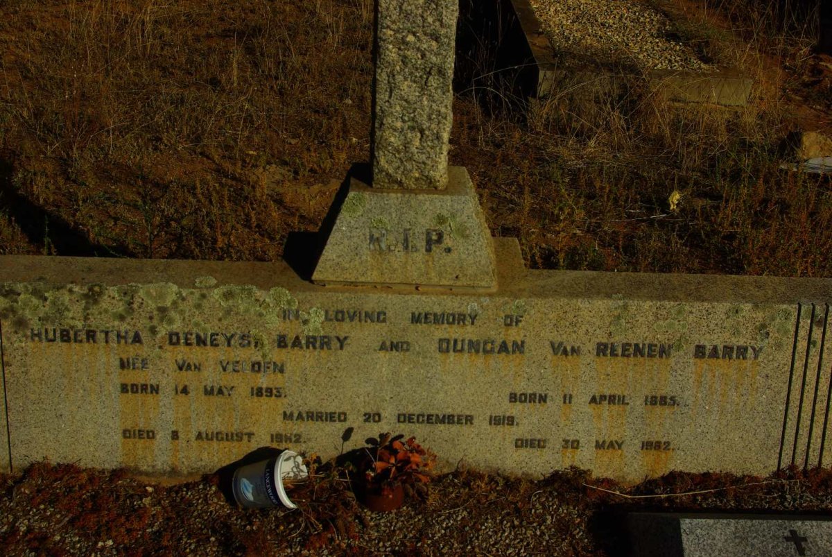 BARRY Duncan Van Reenen 1885-1982 &amp; Hubertha Deneys VAN VELDEN 1893-19?2