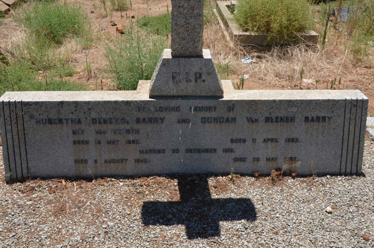 BARRY Duncan Van Reenen 1885-19?2 &amp; Hubertha Deneys VAN VELDEN 1893-19?2