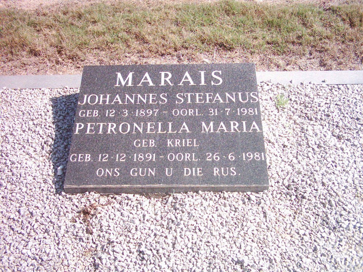 MARAIS Johannes Stefanus 1897-1981 &amp; Petronella Maria KRIEL 1891-1981