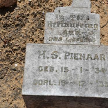 PIENAAR H.S. 1934-1935