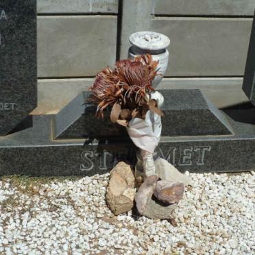 STEMMET Johannes J. 1916-1987 &amp; Jacomina C. 1930-2009