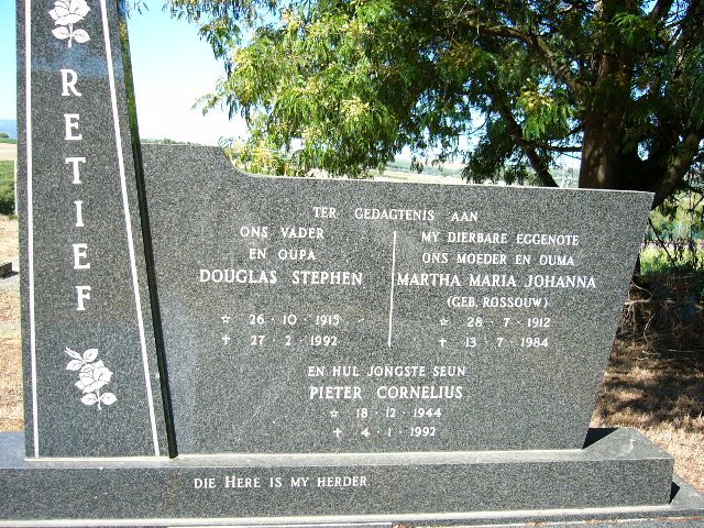 RETIEF Douglas Stephen 1915-1992 &amp; Martha Maria Johanna ROSSOUW 1912-1984 :: RETIEF Pieter Cornelius 1944-1992