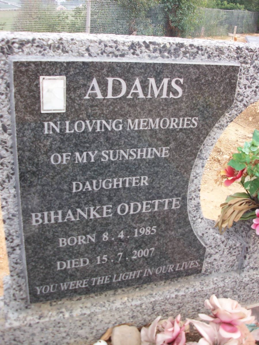 ADAMS Bihanke Odette 1985-2007