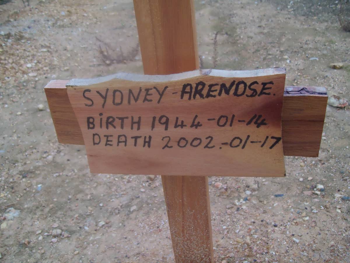 ARENDSE Sydney 1944-2002