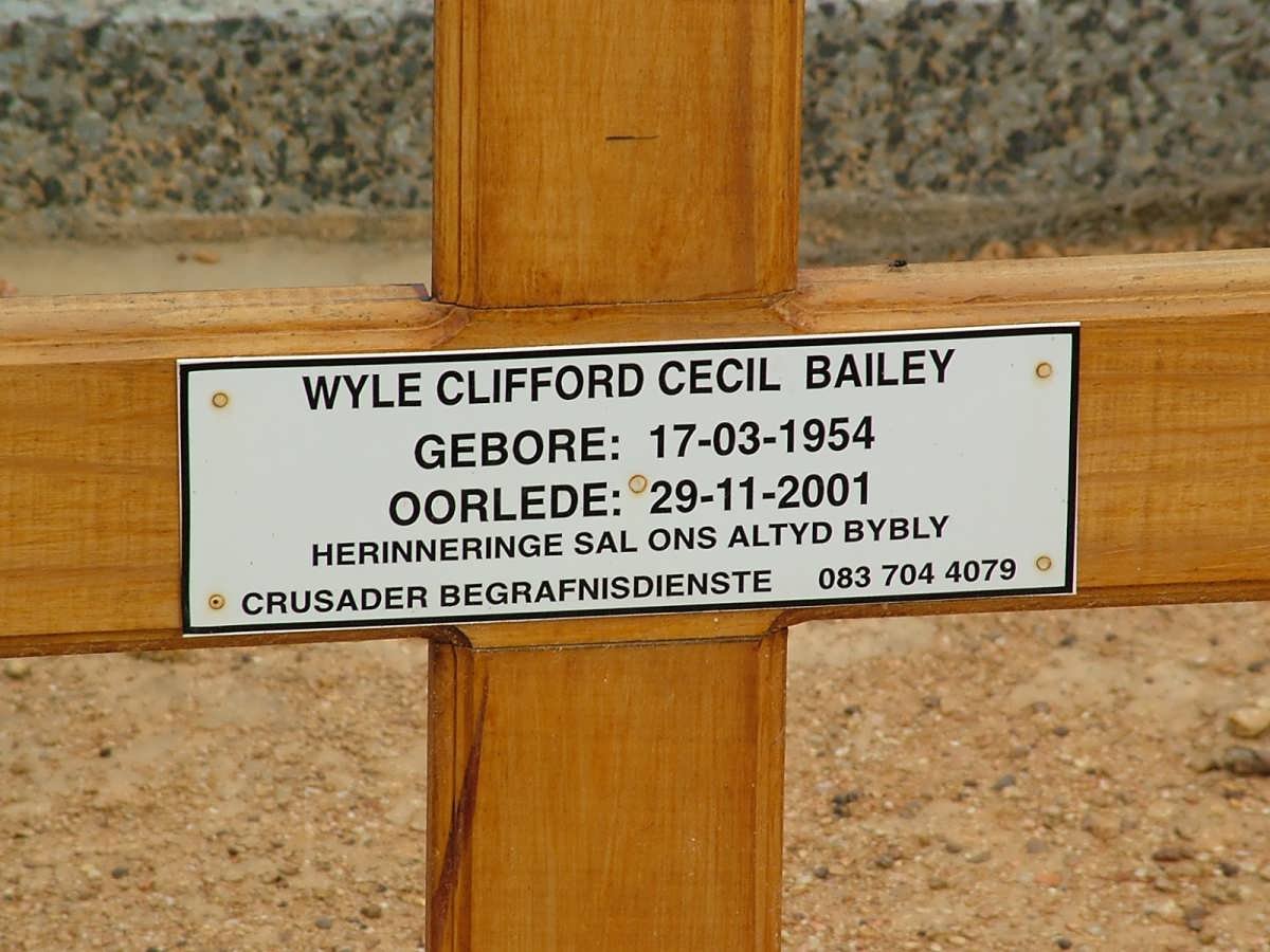 BAILEY Clifford Cecil 1954-2001