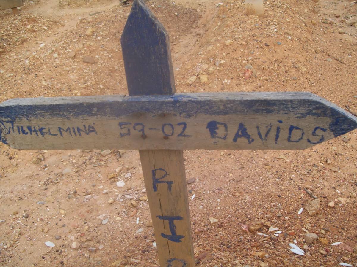 DAVIDS Wilhelmina 1959-2002