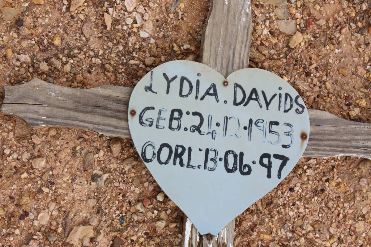 DAVIDS Lydia 1953-1997