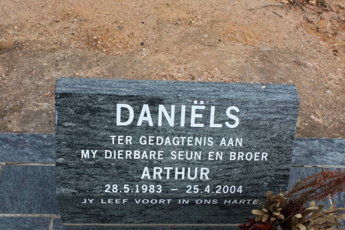 DANIËLS Arthur 1983-2004