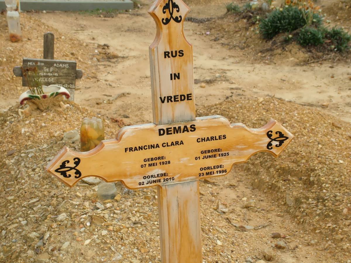 DEMAS Charles 1925-1996 &amp; Francina Clara 1928-2010