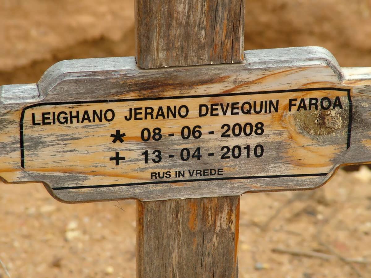 FAROA Leighano Jerano Devequin 2008-2010