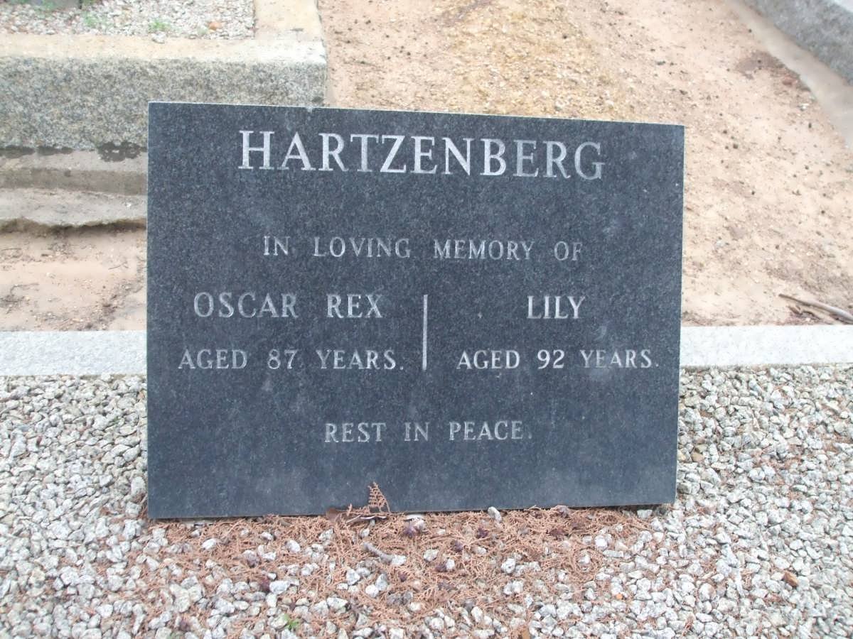 HARTZENBERG Oscar Rex &amp; Lily
