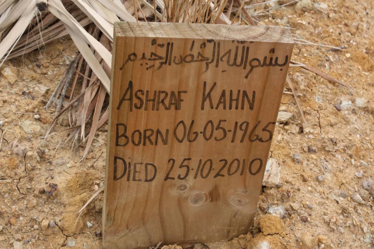 KAHN Ashraf 1965-2010