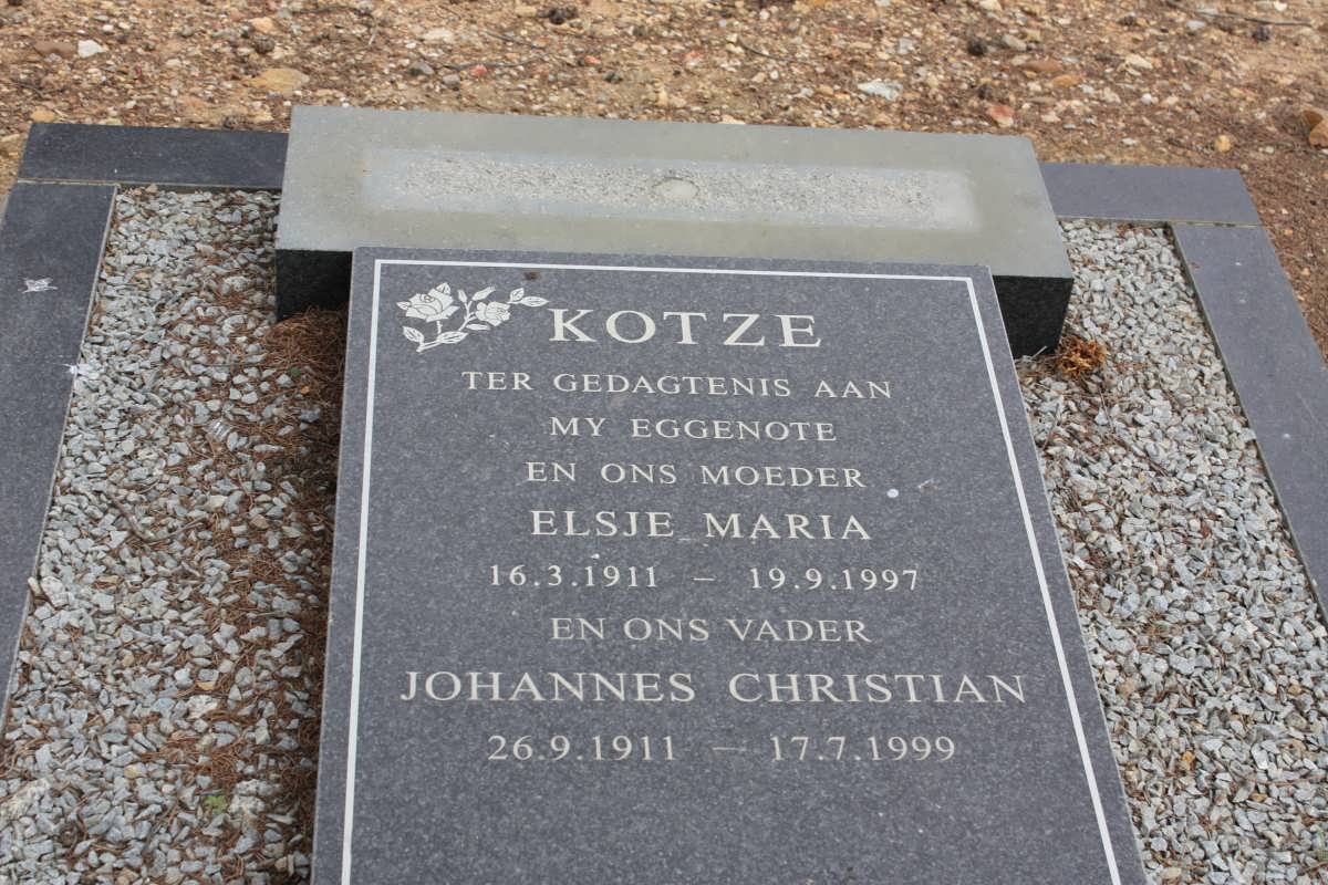 KOTZE Johannes Christian 1911-1999 &amp; Elsje Maria 1911-1997