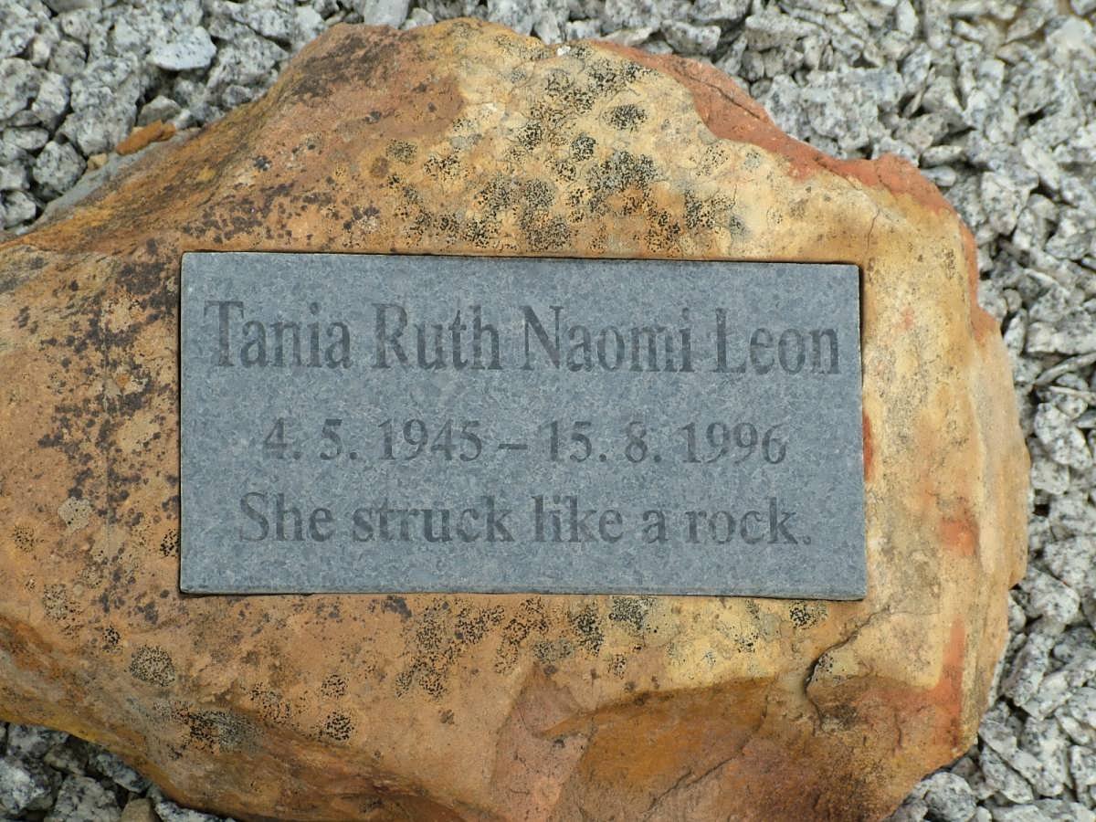 LEON Tania Ruth Naomi 1945-1996