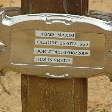 MAXIM Agnes 1922-2008