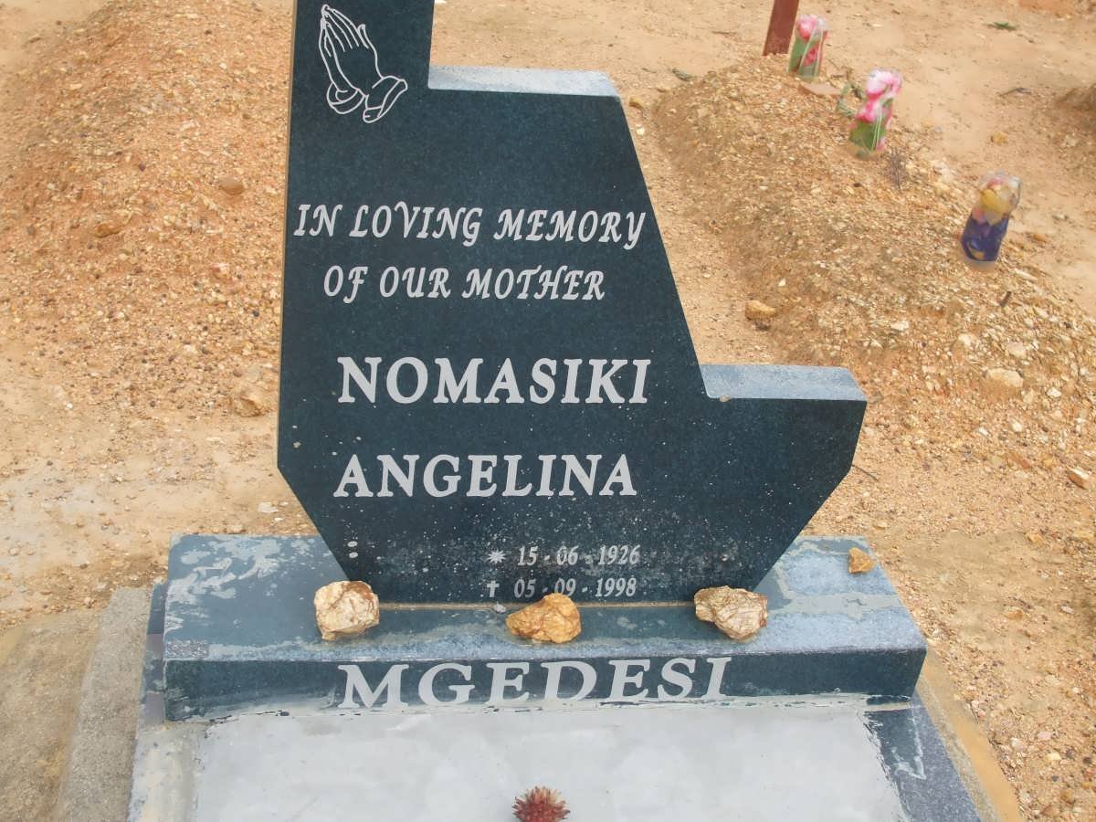 MGEDESI Nomasiki Angelina 1926-1998