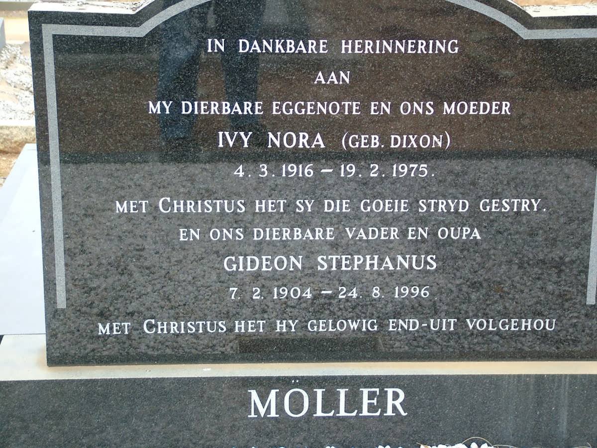 MÖLLER Gideon Stephanus 1904-1996 &amp; Ivy Nora DIXON 1916-1975