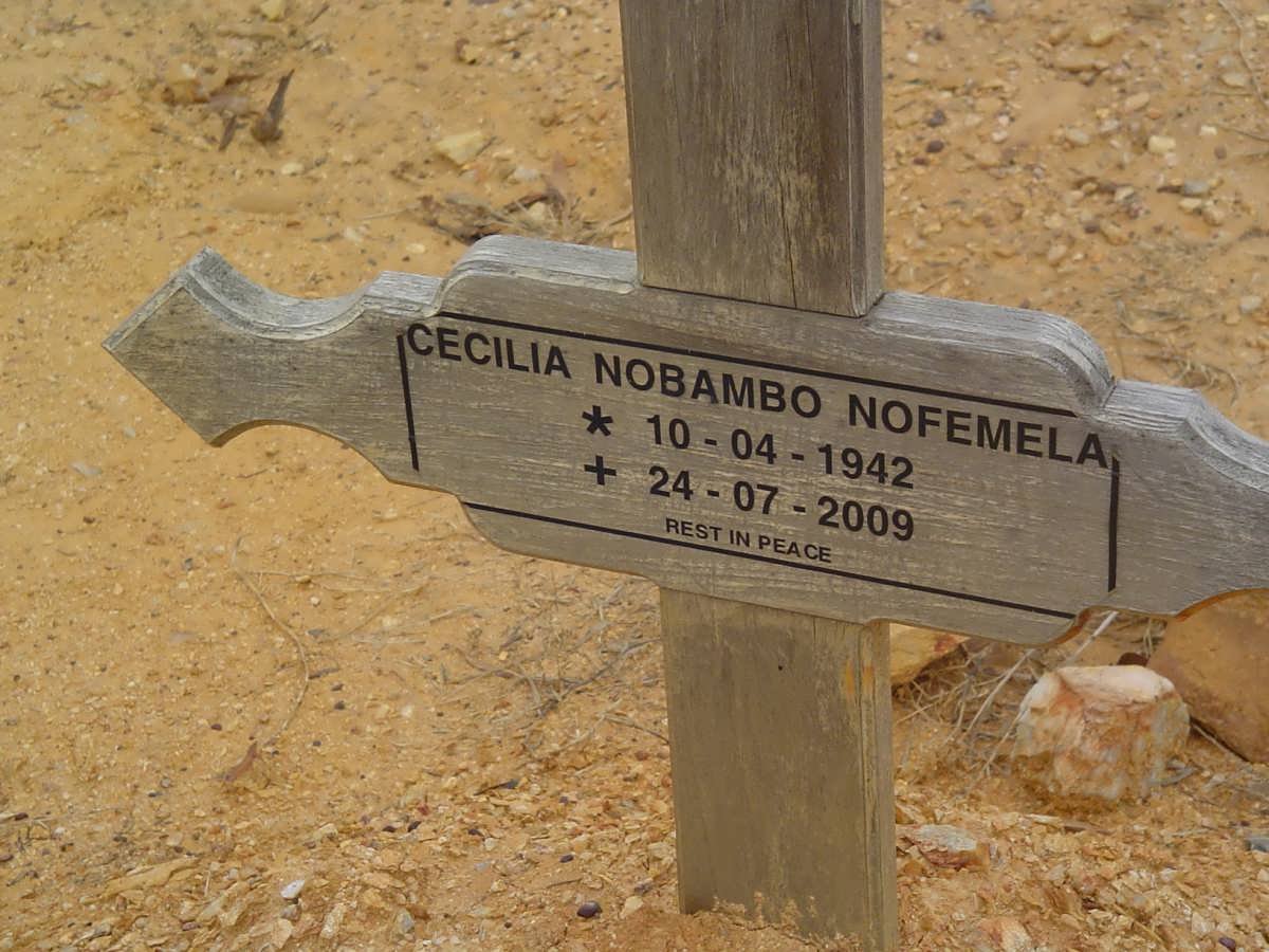 NOFEMELA Cecilia Nobambo 1942-2009