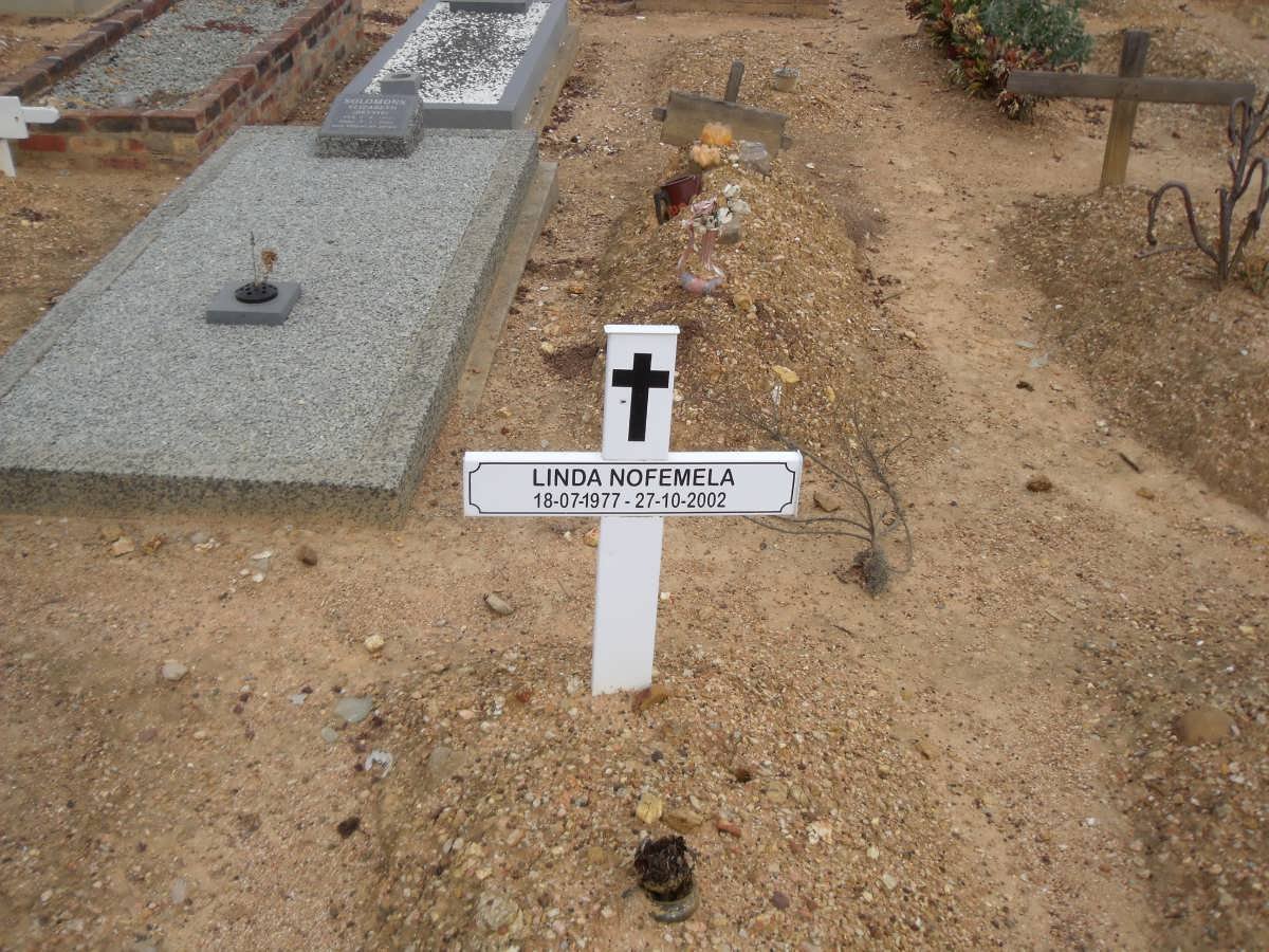 NOFEMELA Linda 1977-2002