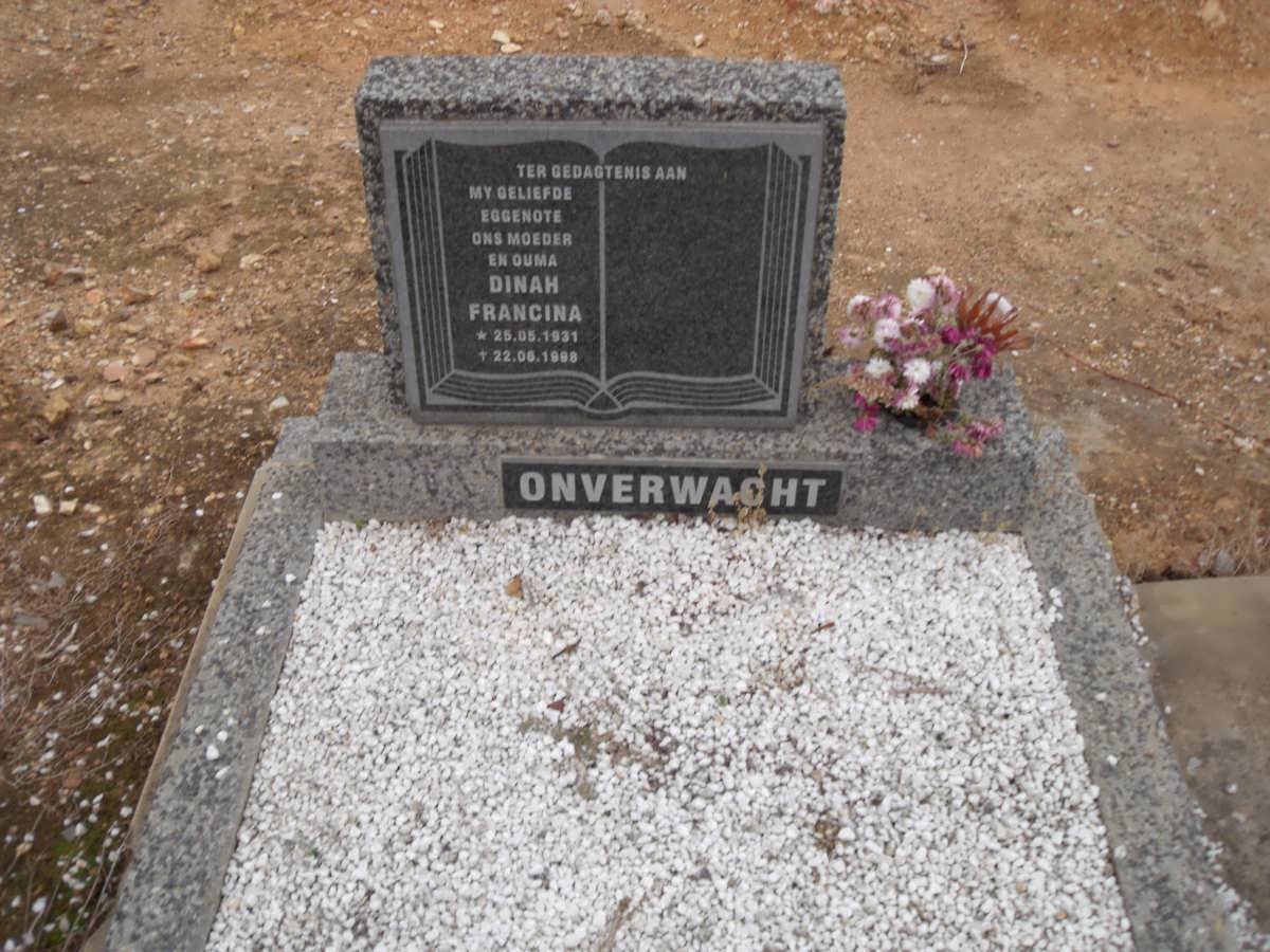 ONVERWACHT Dinah Francina 1931-1998