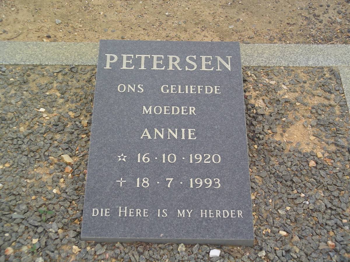 PETERSEN Annie 1920-1993