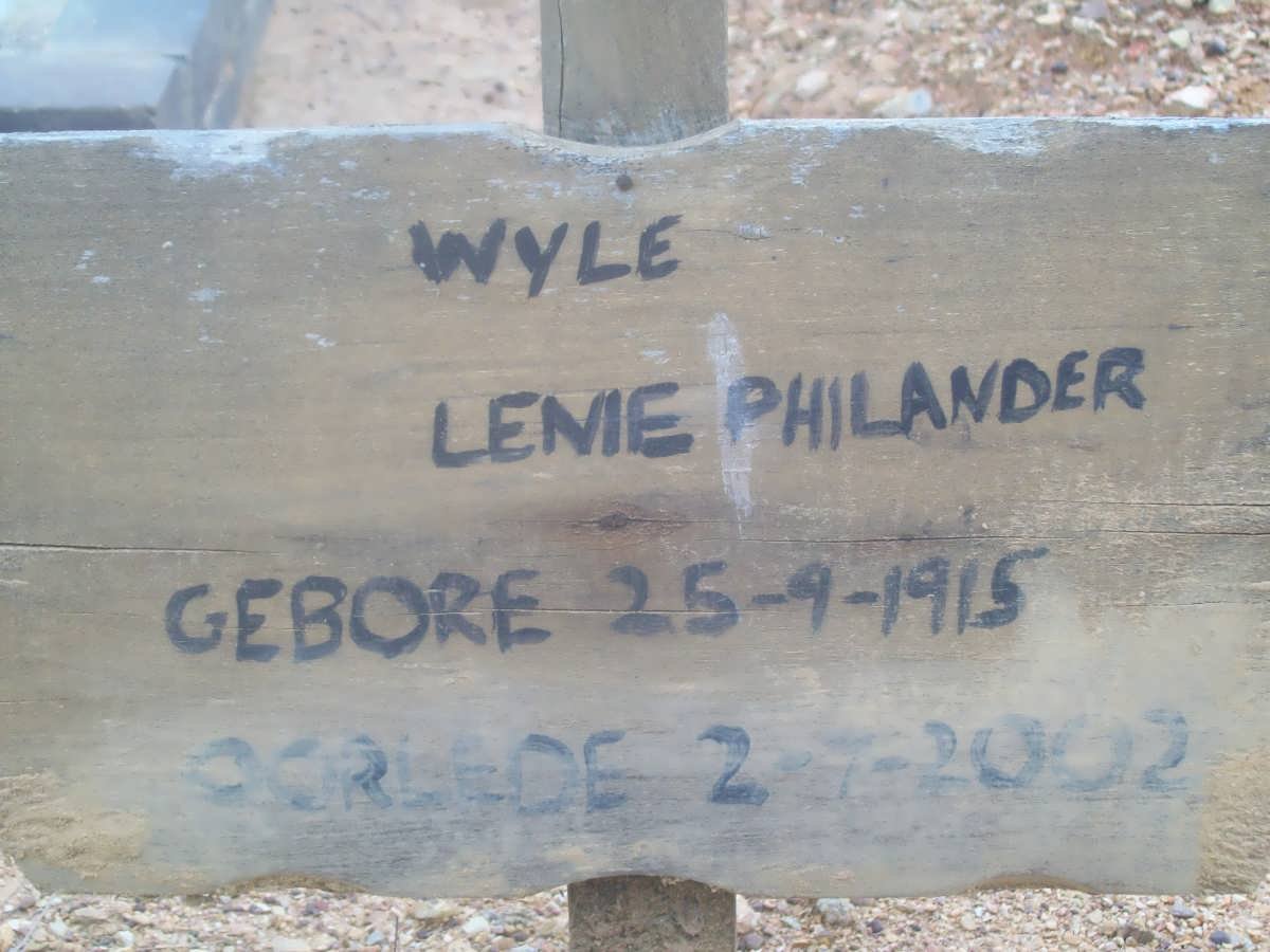 PHILANDER Lenie 1915-2002
