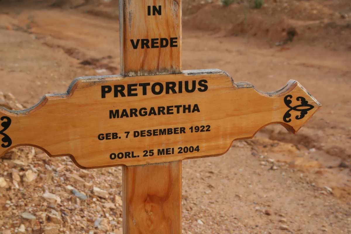 PRETORIUS Margaretha 1922-2004