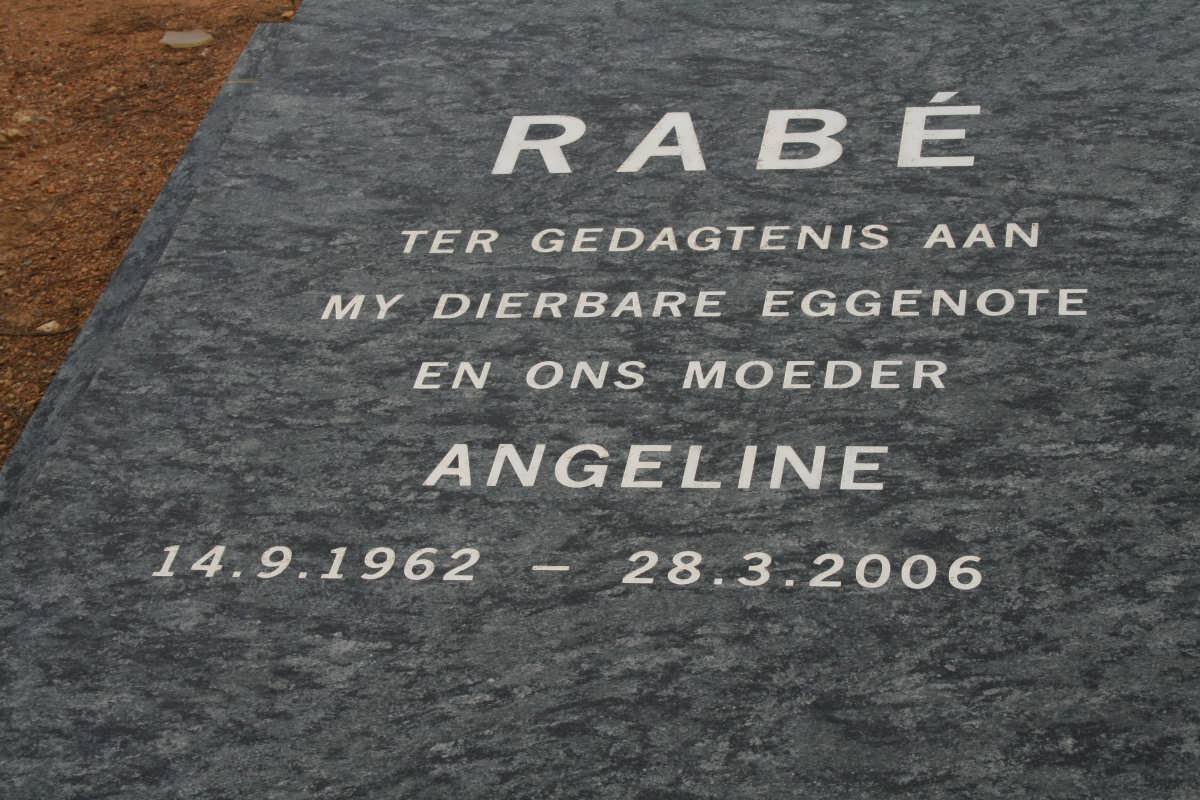 RABÉ Angeline 1962-2006