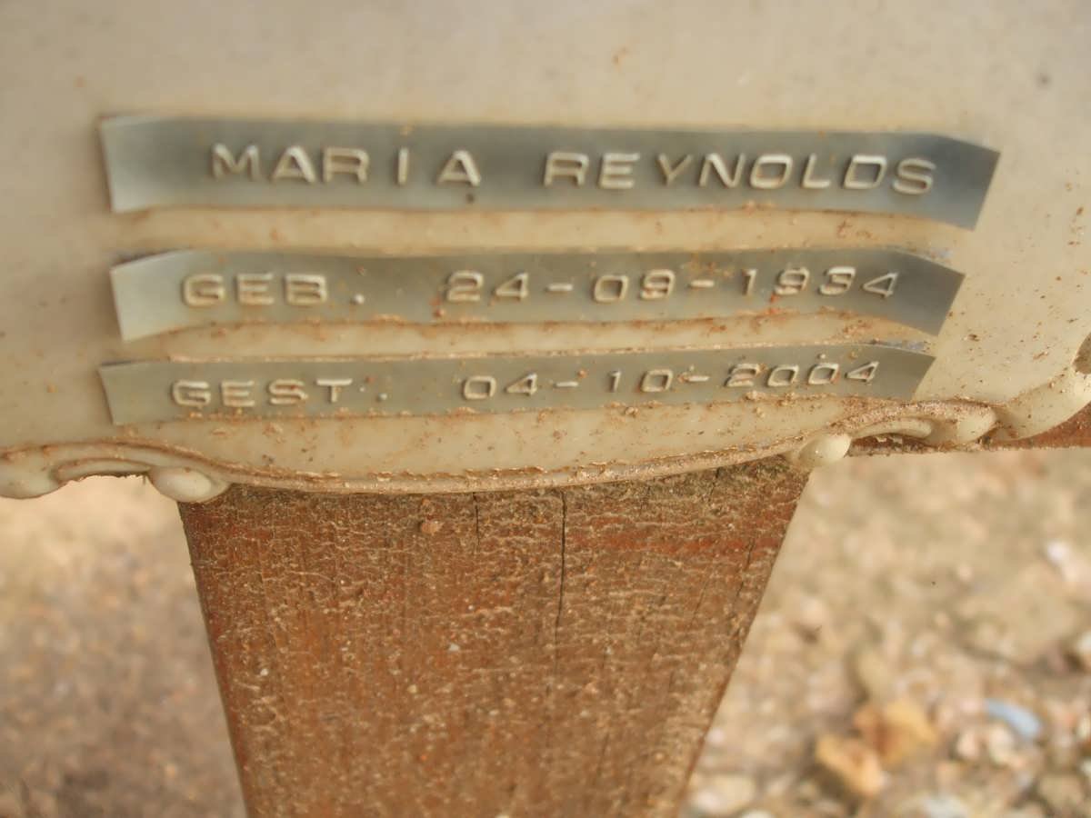 REYNOLDS Maria 1934-2004