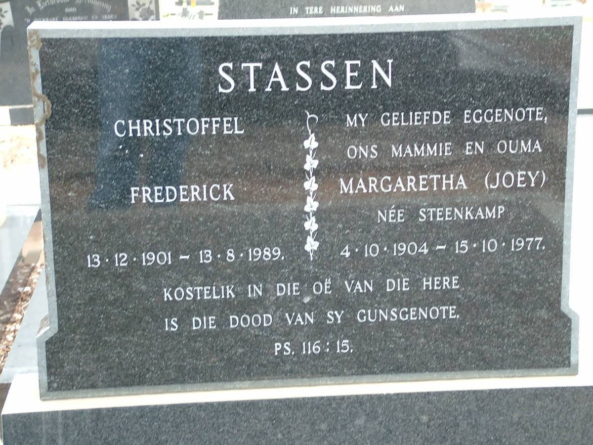 STASSEN Christoffel Frederick 1901-1989 &amp; Margaretha STEENKAMP 1904-1977