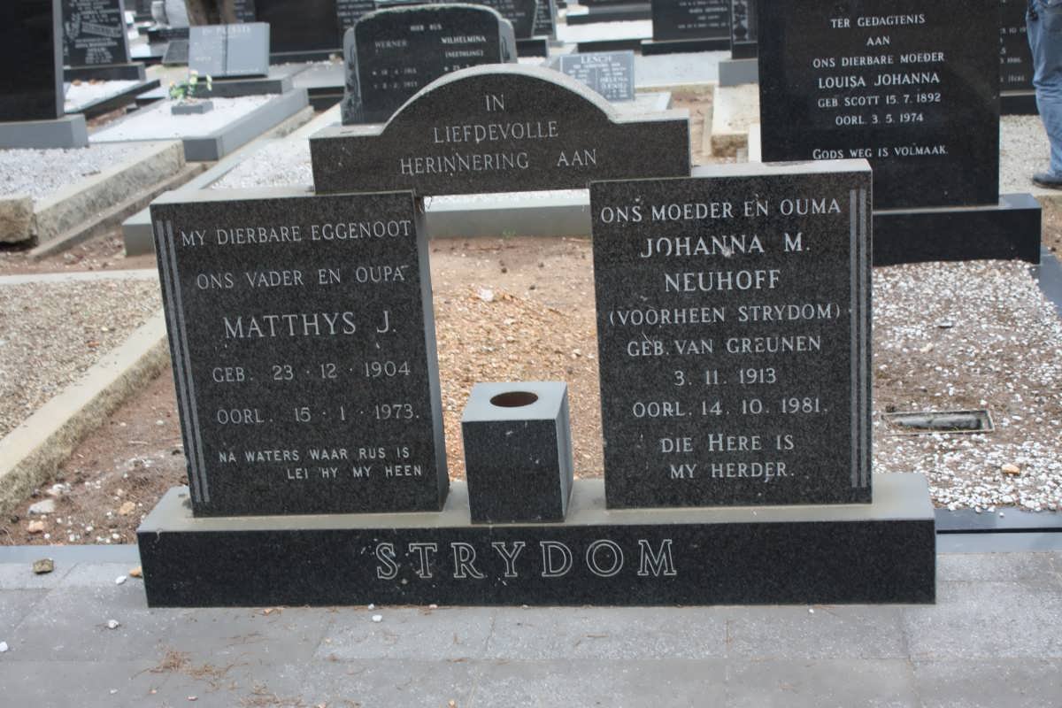STRYDOM Matthys J. 1904-1973 &amp; Johanna M. NEUHOFF formerly STRYDOM nee VAN GREUNEN 1913-1981