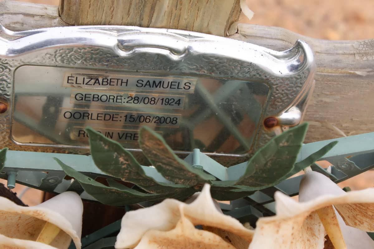 SAMUELS Elizabeth 1924-2008