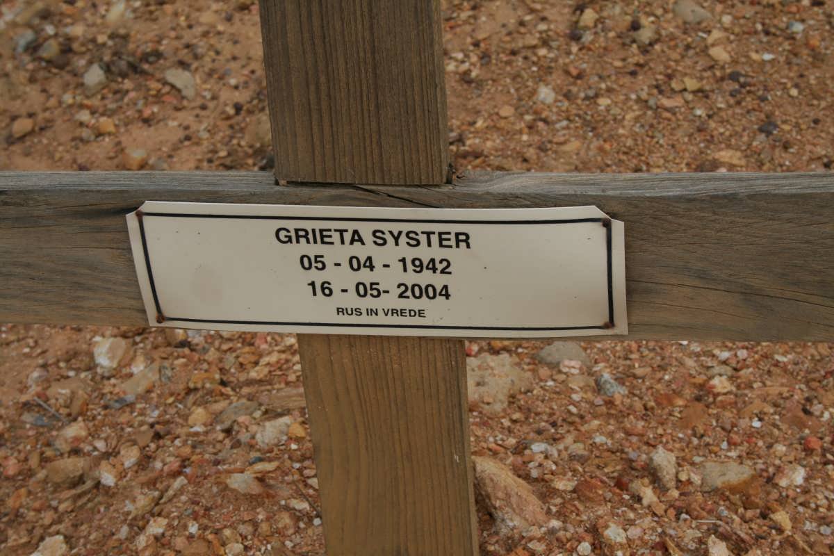 SYSTER Grieta 1942-2004