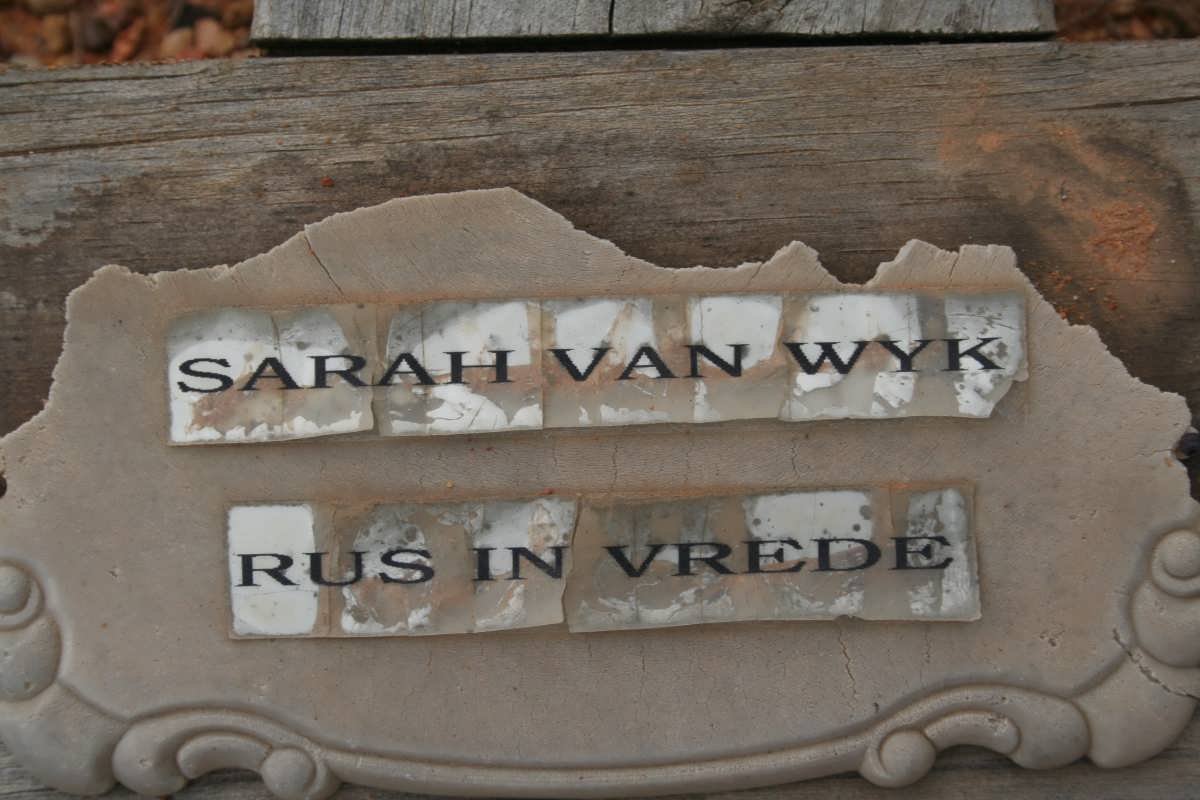 WYK Sarah, van
