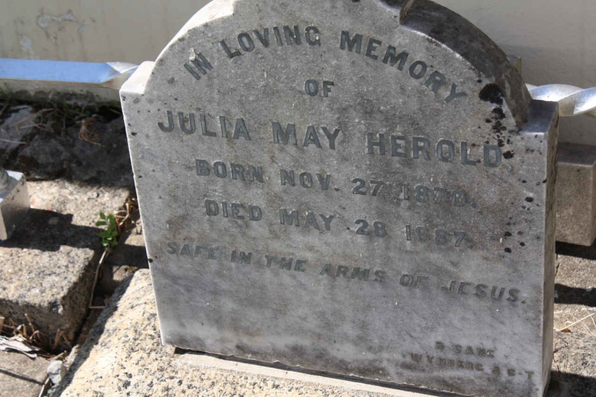HEROLD Julia May 1878-1957