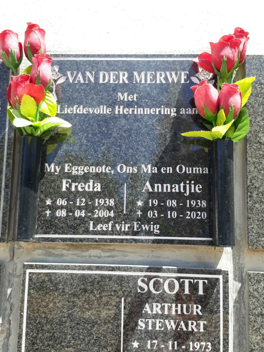 MERWE Freda, van der 1938-2004 :: MERWE Annatjie, van der 1938-2020