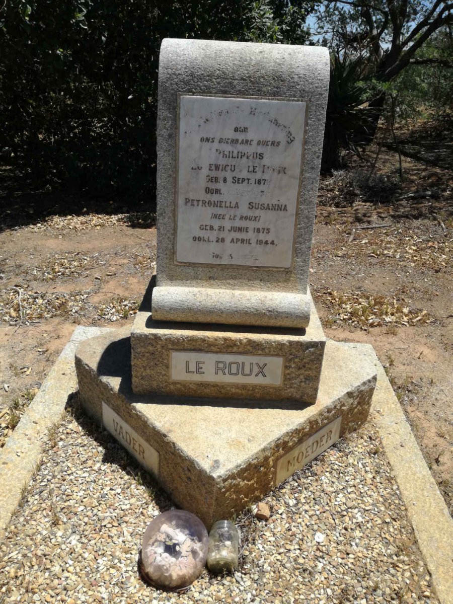 ROUX Philippus Lodewicus, le 1873-1932 &amp; Petronella Susanna LE ROUX 1875-1944