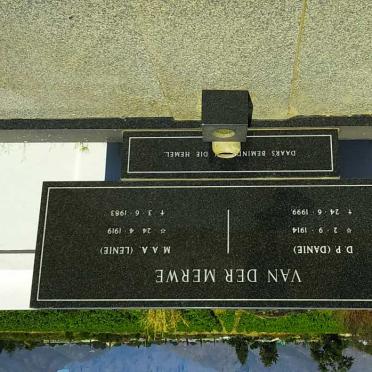 MERWE D.P., van der 1914-1999 &amp; M.A.A. 1919-1983