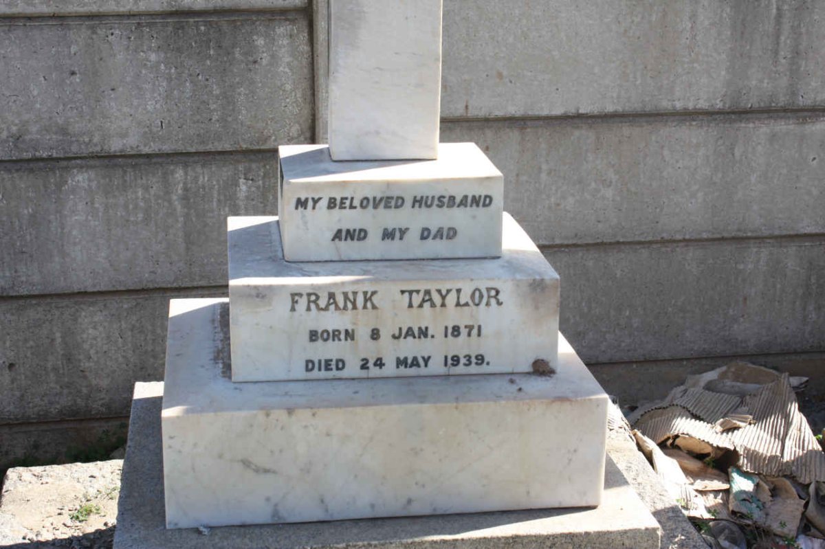 TAYLOR Frank 1871-1939
